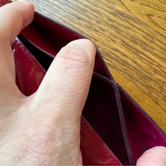 Louis Vuitton Vernis Sarah Wallet - Picture 7 of 12